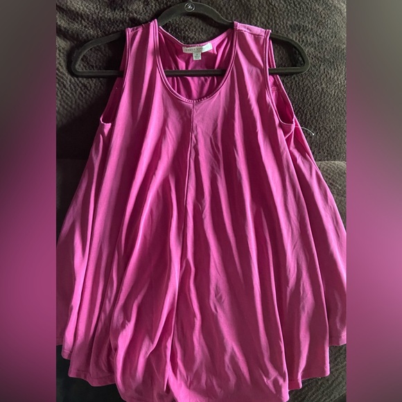 Green Envelope Los Angeles Size small Maternity super cute flowy top. New - Picture 6 of 11